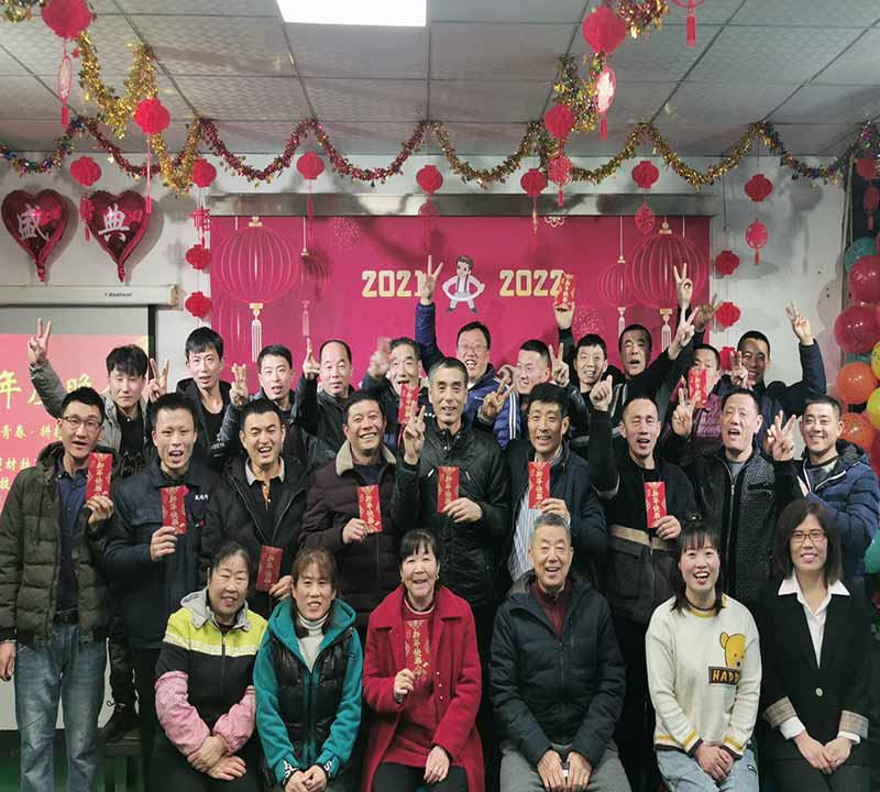 北京拉彎廠年度總結(jié)大會在天津拉彎加工基地舉行！